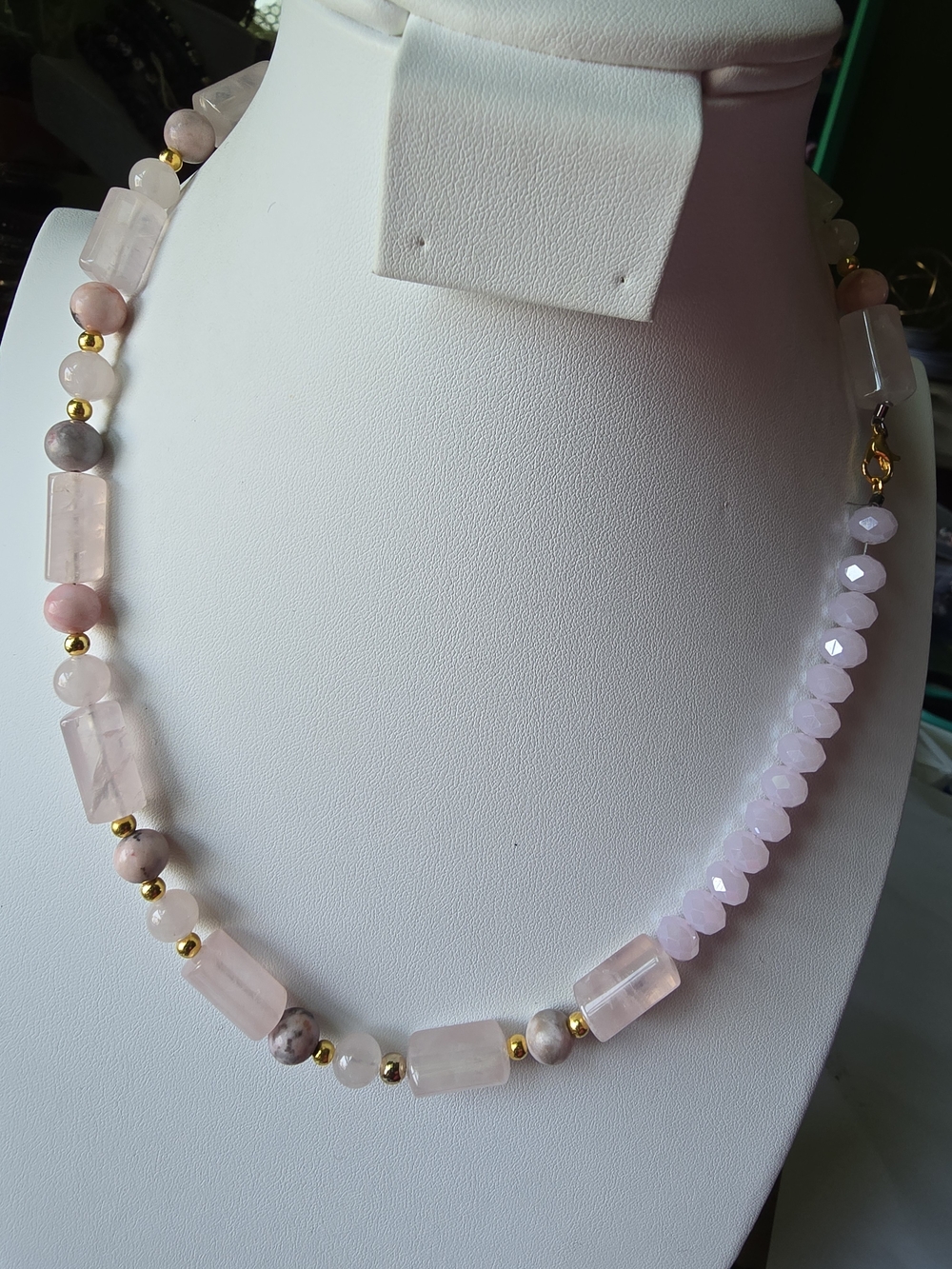 Rose Quartz and Gold Bead Women’s Necklace - Pink